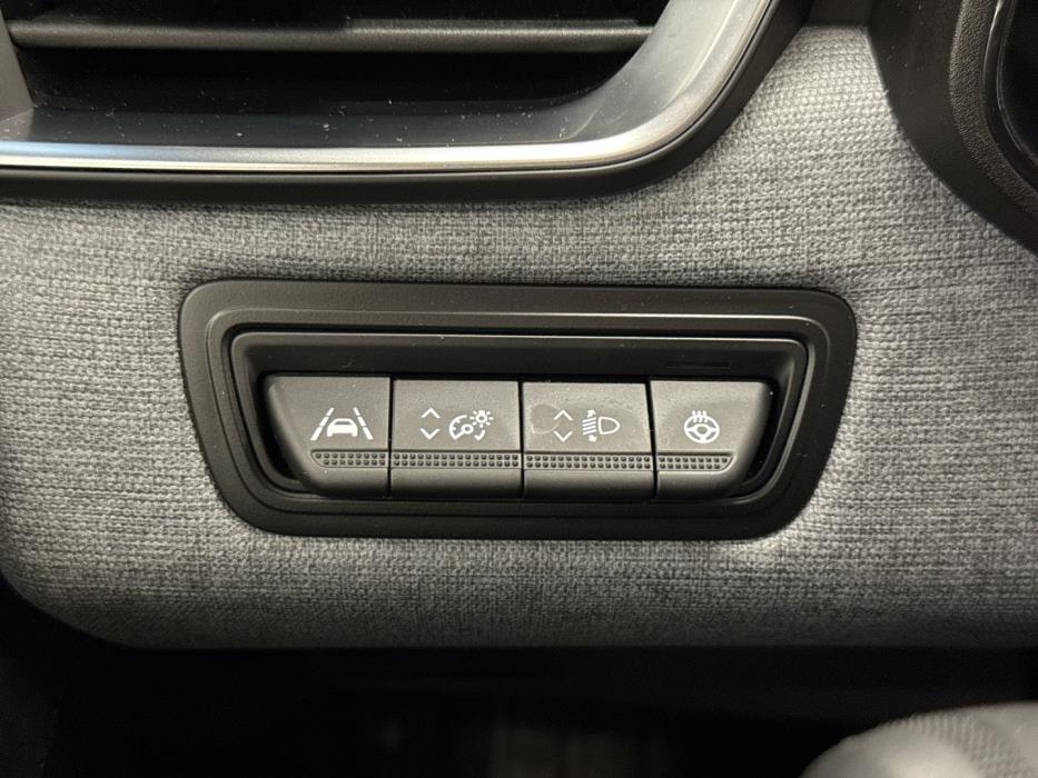 MITSUBISHI Colt 2024