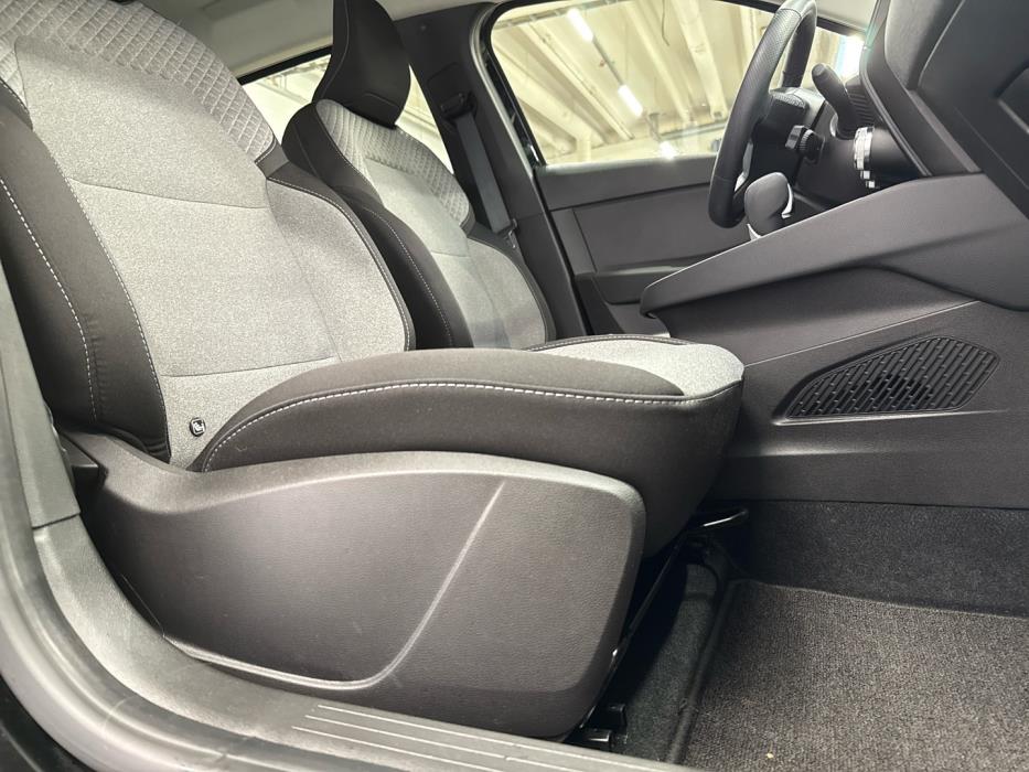 MITSUBISHI Colt 2024