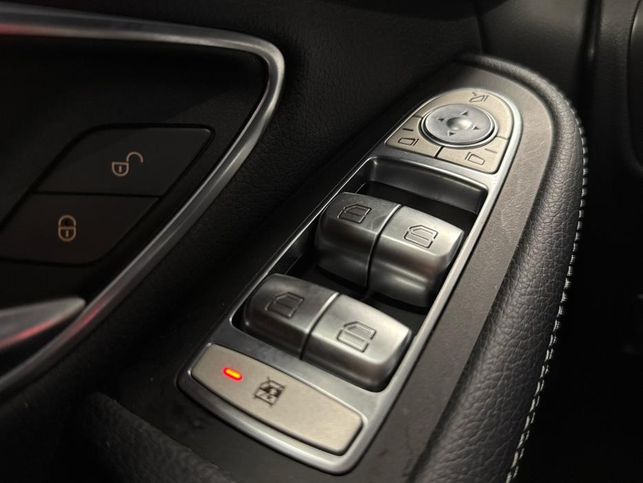 MERCEDES-BENZ GLC 2017