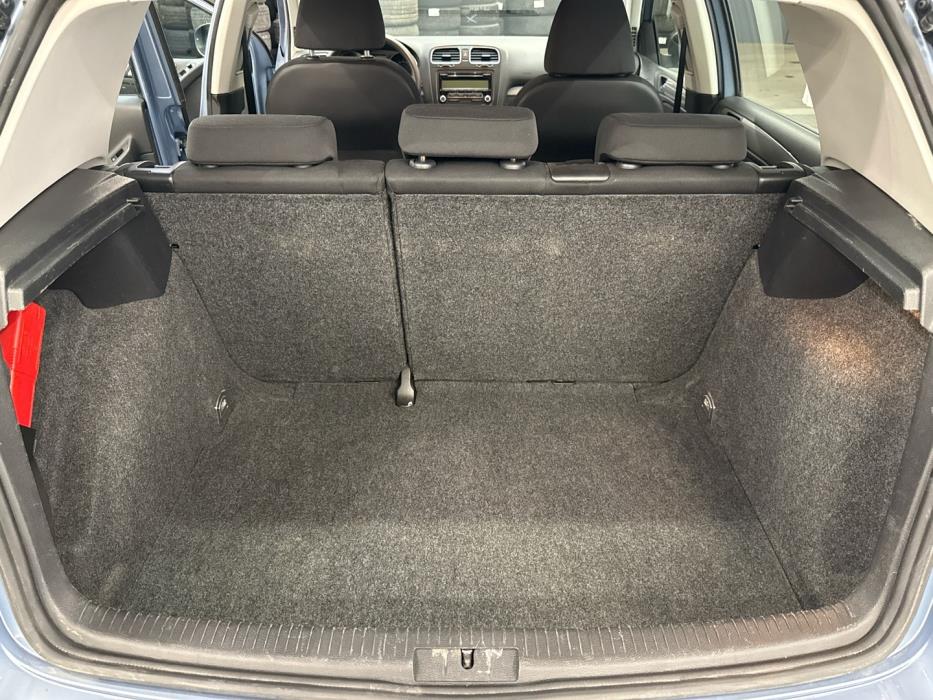 VOLKSWAGEN Golf 2009