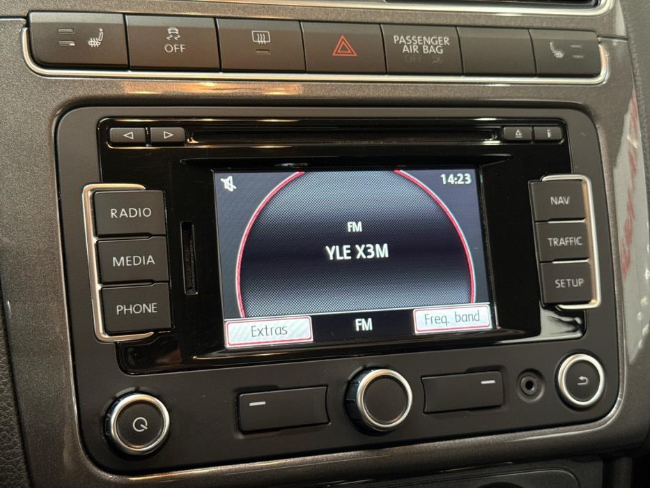 VOLKSWAGEN Polo 2010