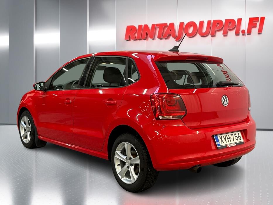 VOLKSWAGEN Polo 2010