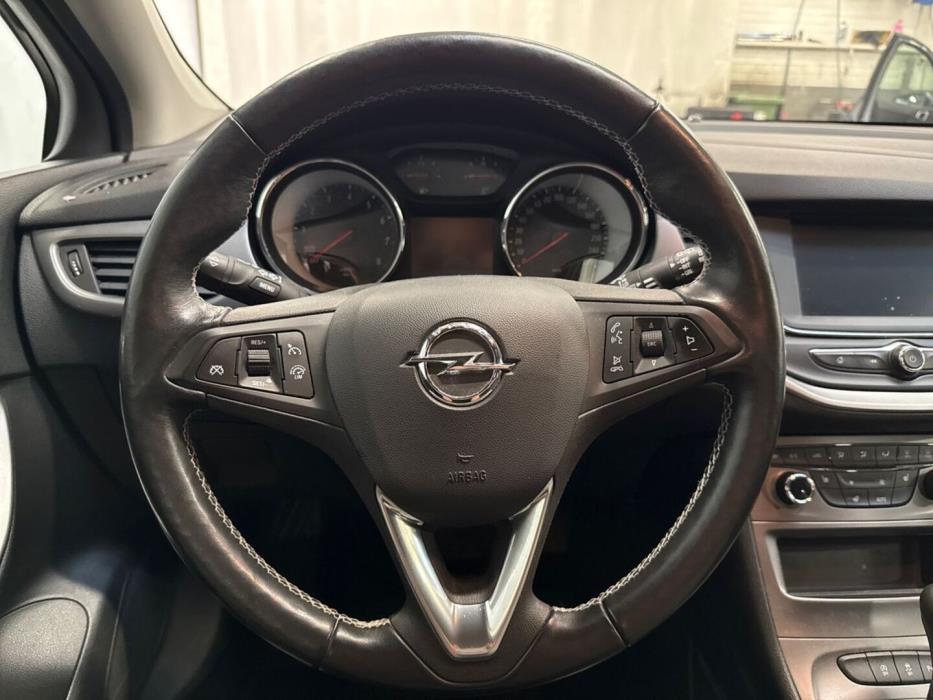 OPEL Astra 2019