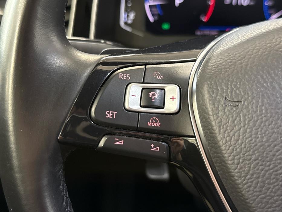 VOLKSWAGEN Polo 2019