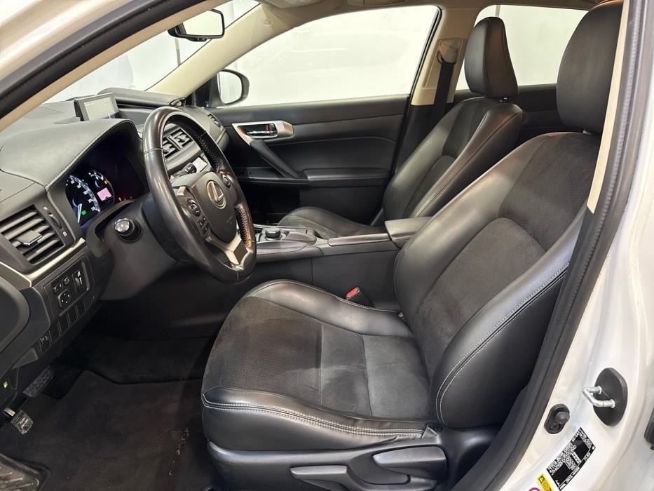 LEXUS CT 2015