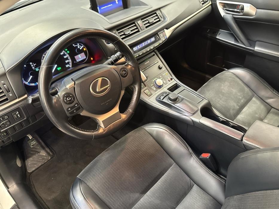 LEXUS CT 2015