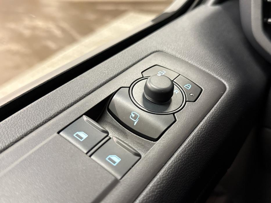 FORD Transit Custom 2025