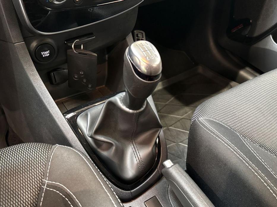 RENAULT Clio 2019