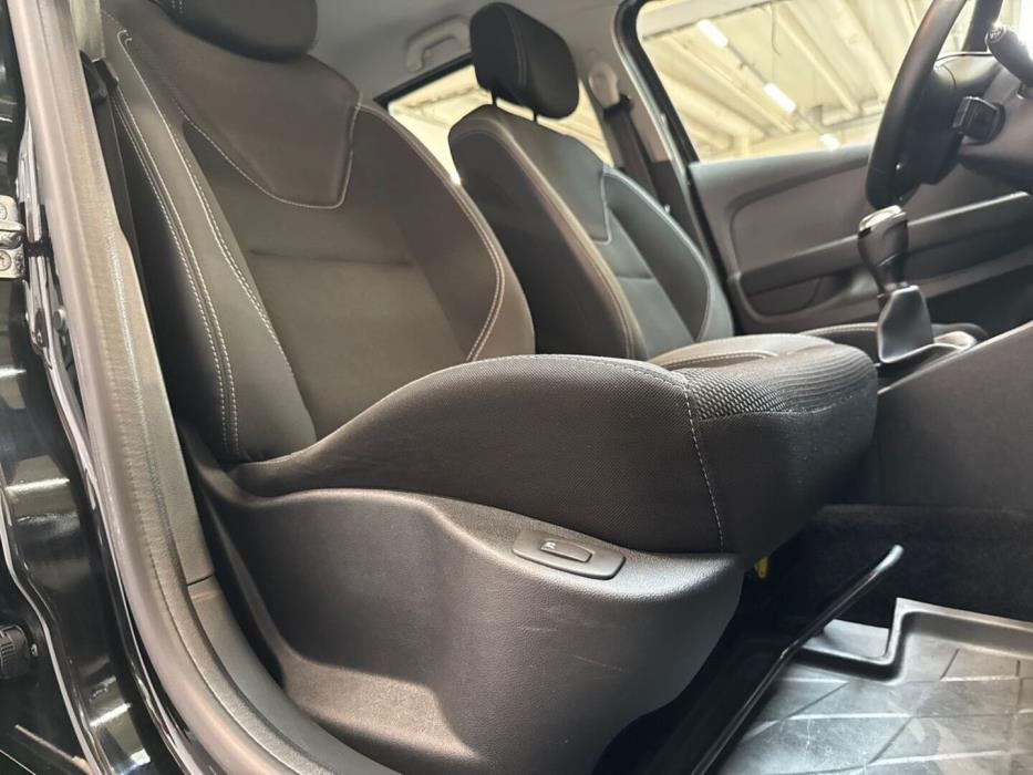 RENAULT Clio 2019