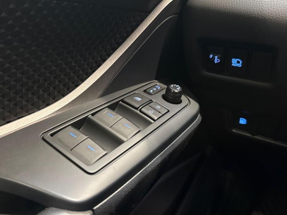 TOYOTA C-HR 2020