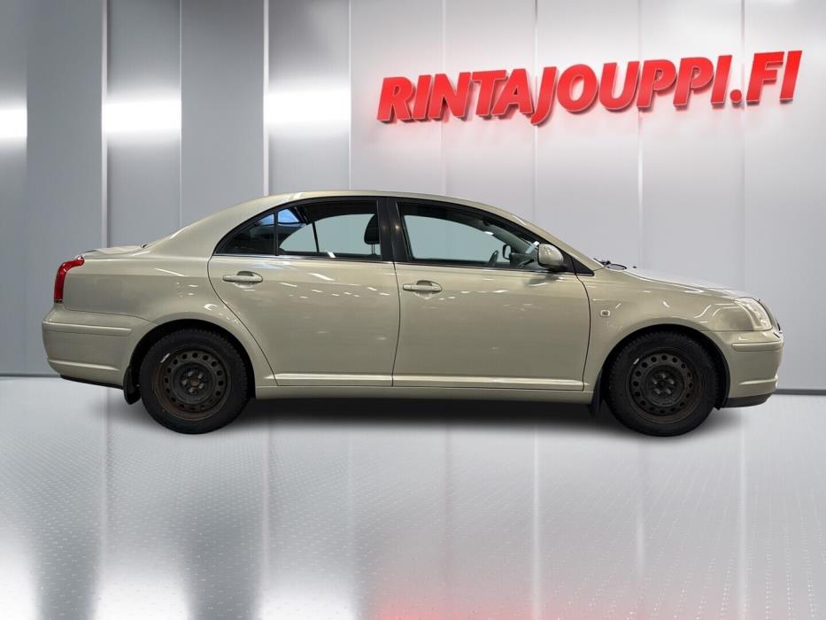 TOYOTA Avensis 2005