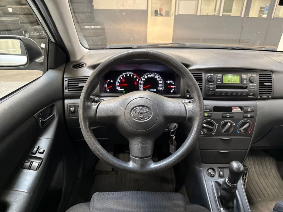 TOYOTA Corolla 2006