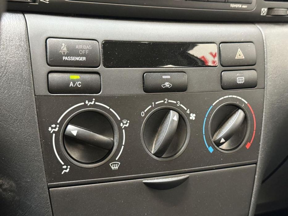 TOYOTA Corolla 2006
