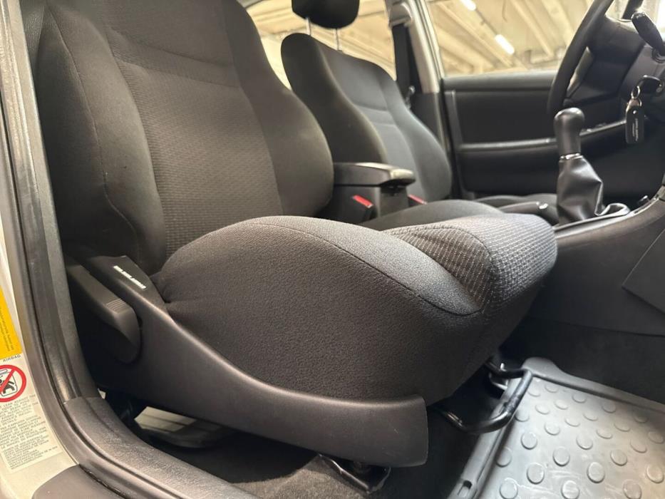 TOYOTA Corolla 2006