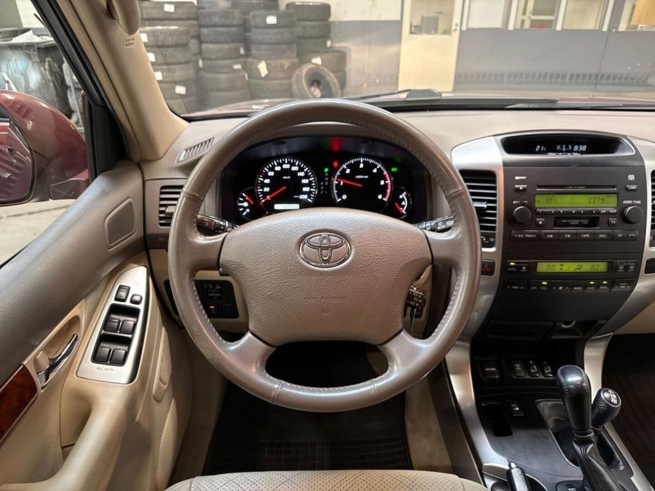 TOYOTA Land Cruiser 2007
