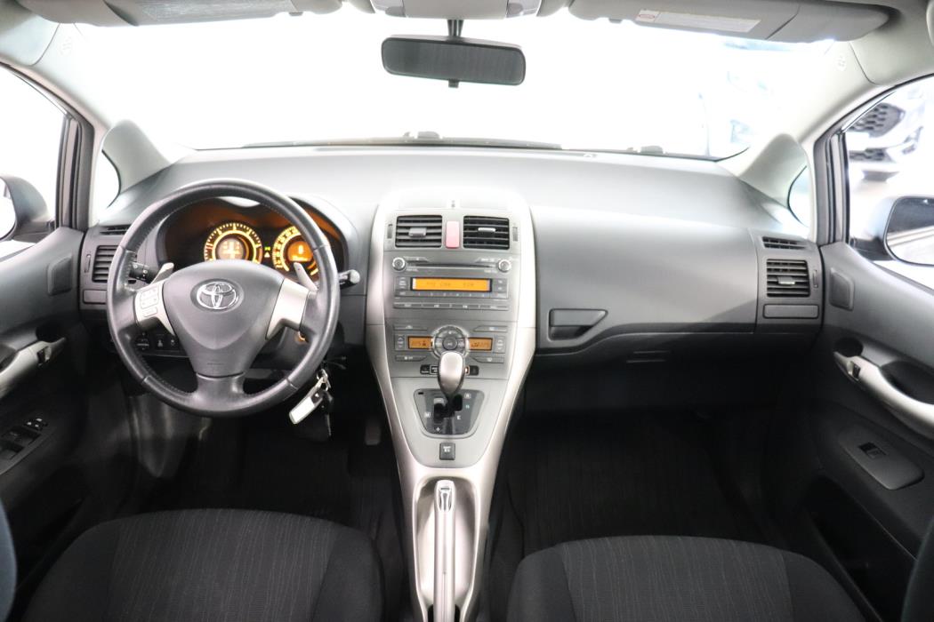 TOYOTA Auris 2008