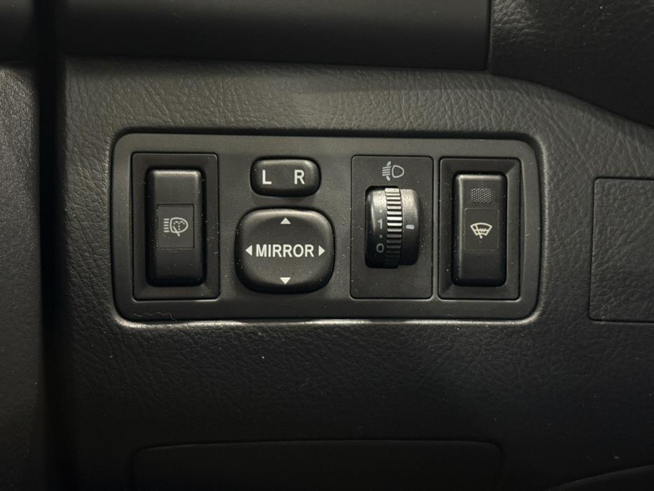 TOYOTA Avensis 2008