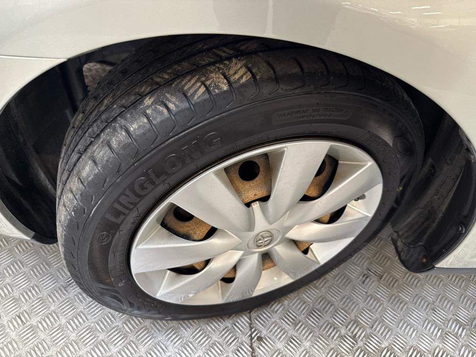 TOYOTA Avensis 2008