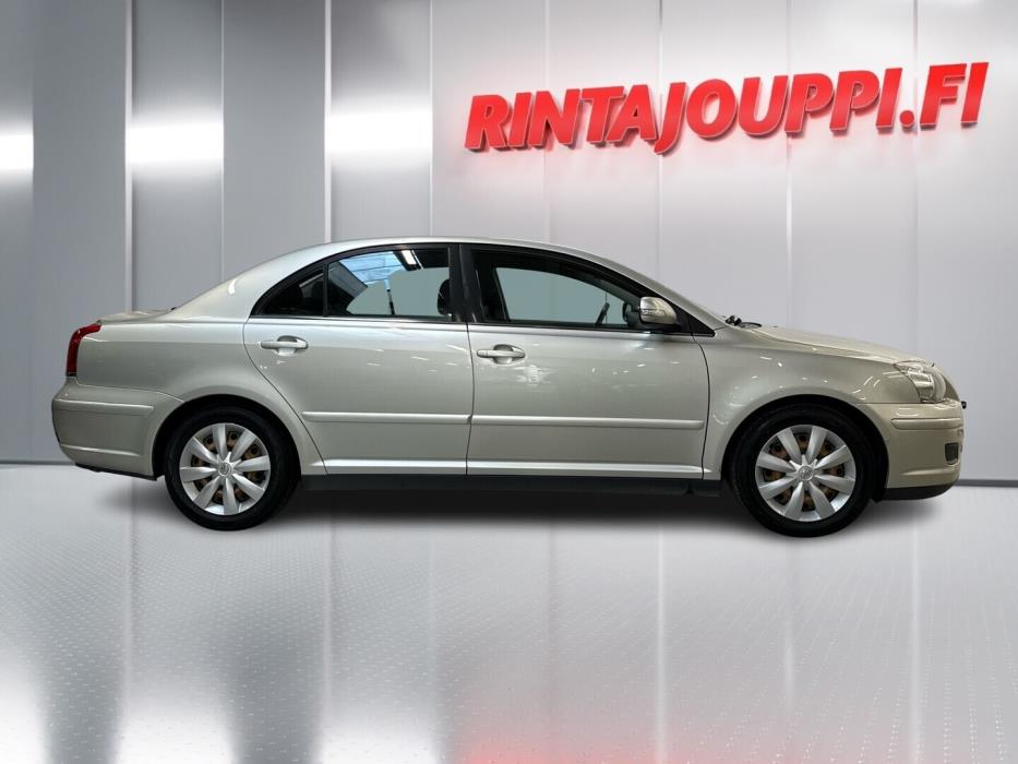 TOYOTA Avensis 2008