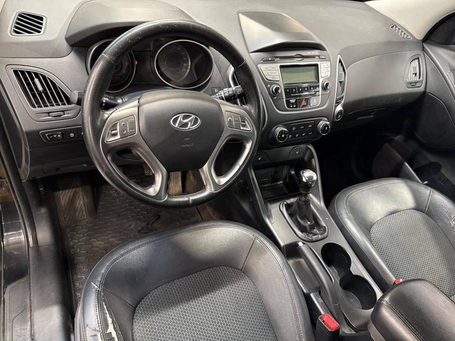 HYUNDAI ix35 2011