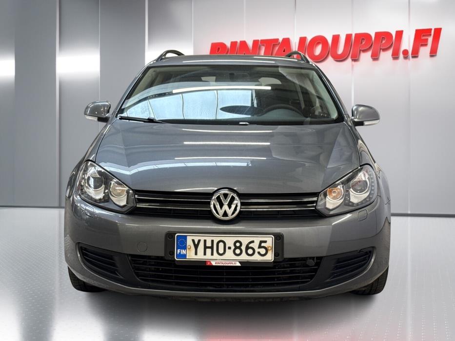 VOLKSWAGEN Golf 2011