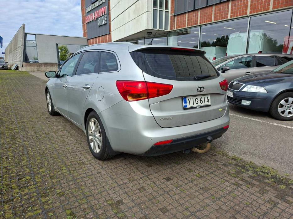 KIA cee'd 2013