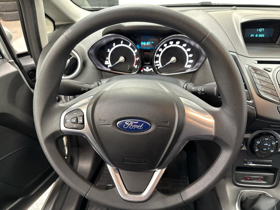 FORD Fiesta 2014