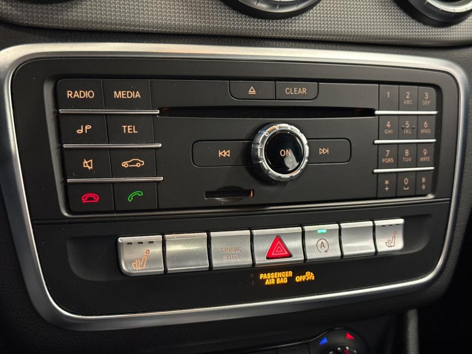 MERCEDES-BENZ CLA 2016