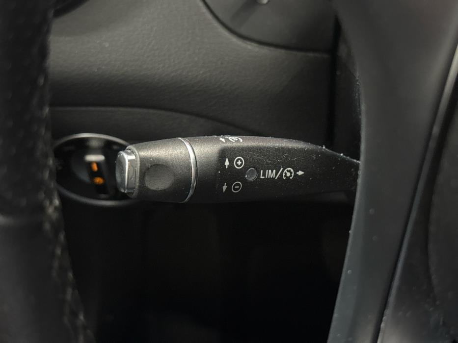 MERCEDES-BENZ CLA 2016