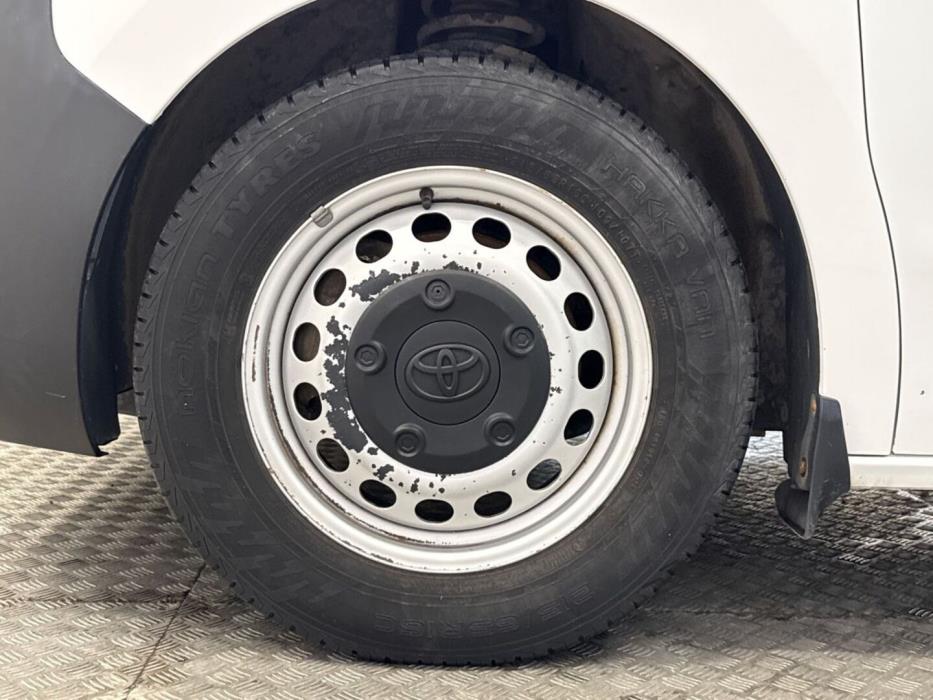 TOYOTA Proace 2017