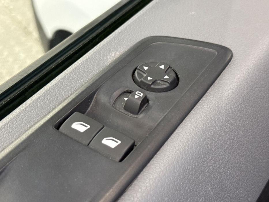 TOYOTA Proace 2017