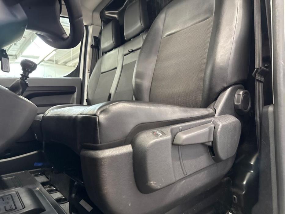 TOYOTA Proace 2017