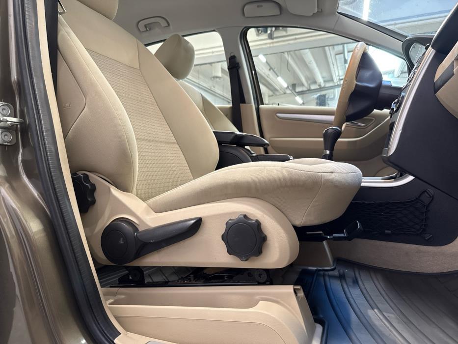 MERCEDES-BENZ B 2008