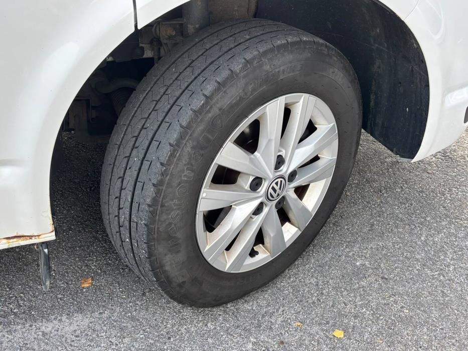 VOLKSWAGEN Transporter 2019