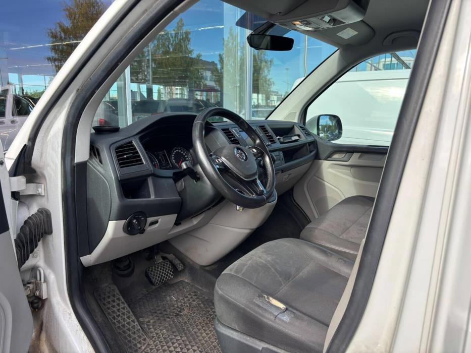 VOLKSWAGEN Transporter 2019