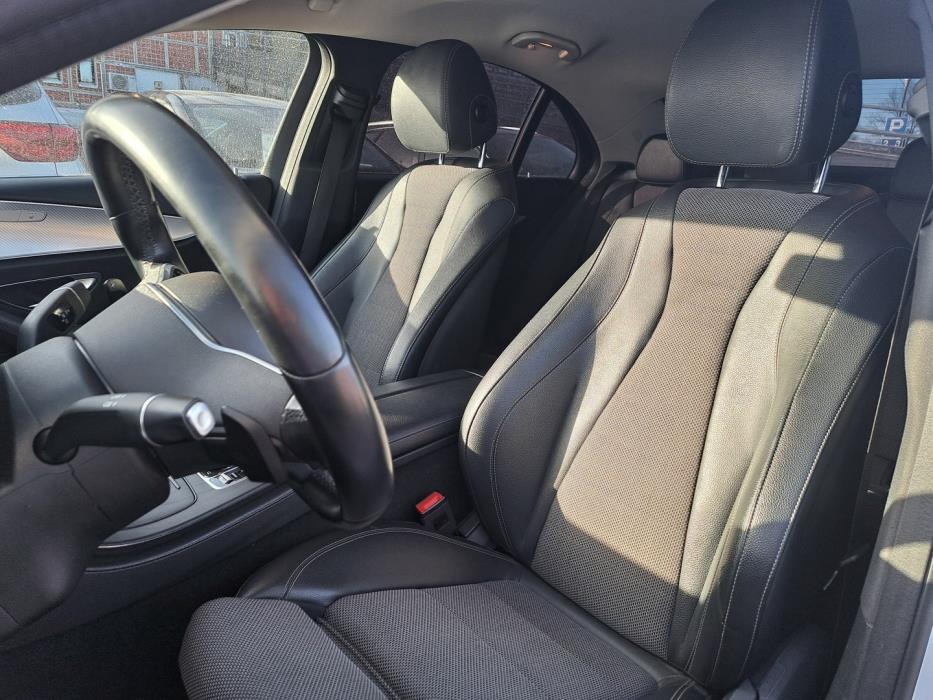 MERCEDES-BENZ E 2019