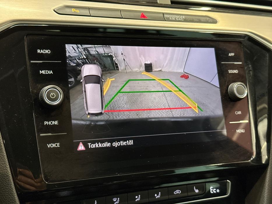 VOLKSWAGEN Passat 2018