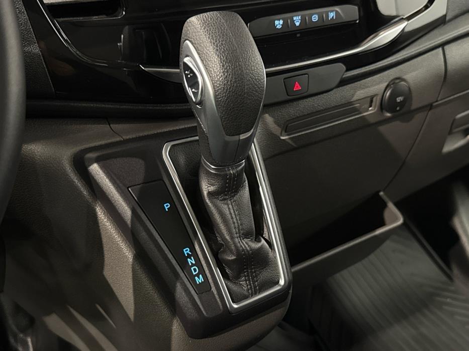 FORD Transit 2023