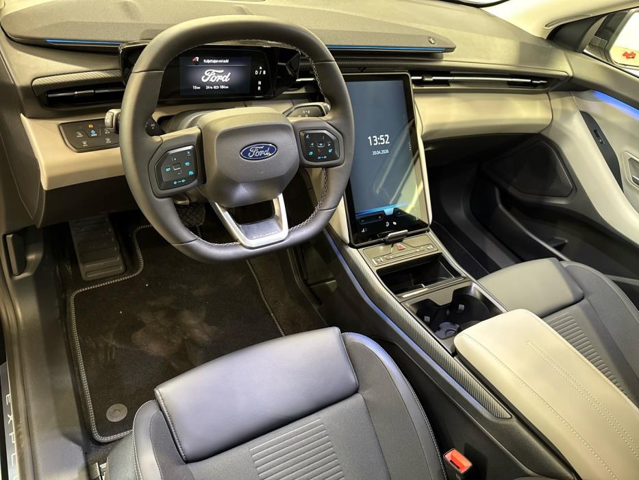 FORD Explorer 2026