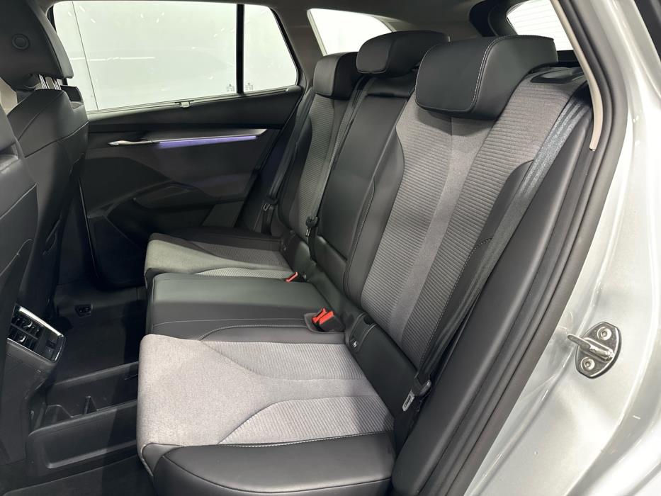 SKODA Enyaq 2024
