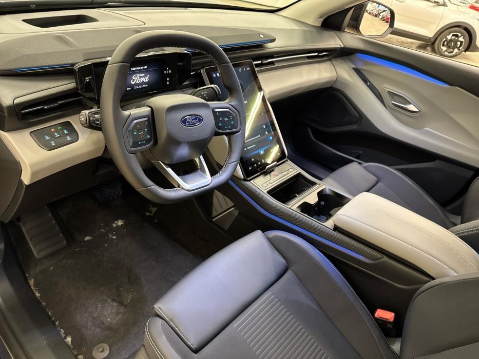 FORD Explorer 2026