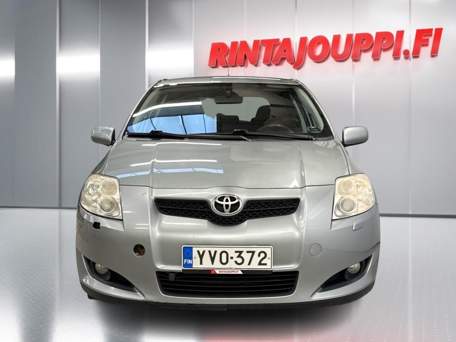 TOYOTA Auris 2009