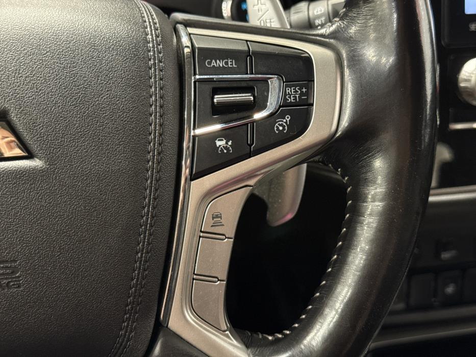 MITSUBISHI Outlander PHEV 2021