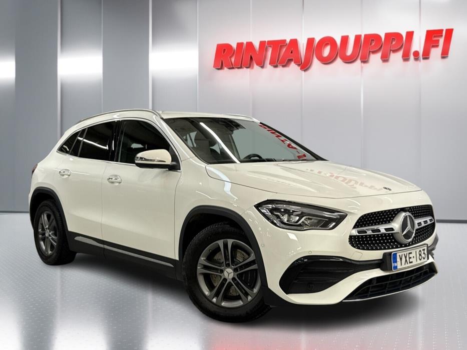 MERCEDES-BENZ GLA 2020