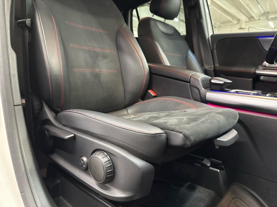 MERCEDES-BENZ GLA 2020