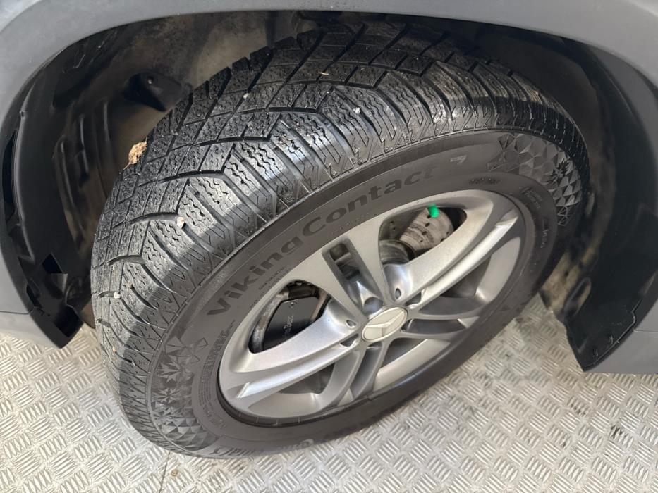 MERCEDES-BENZ GLA 2020