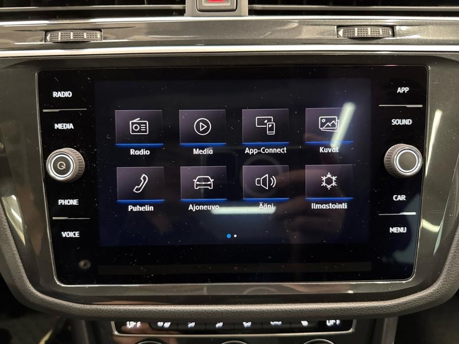 VOLKSWAGEN Tiguan 2020