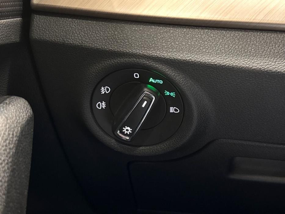 SKODA Kamiq 2021