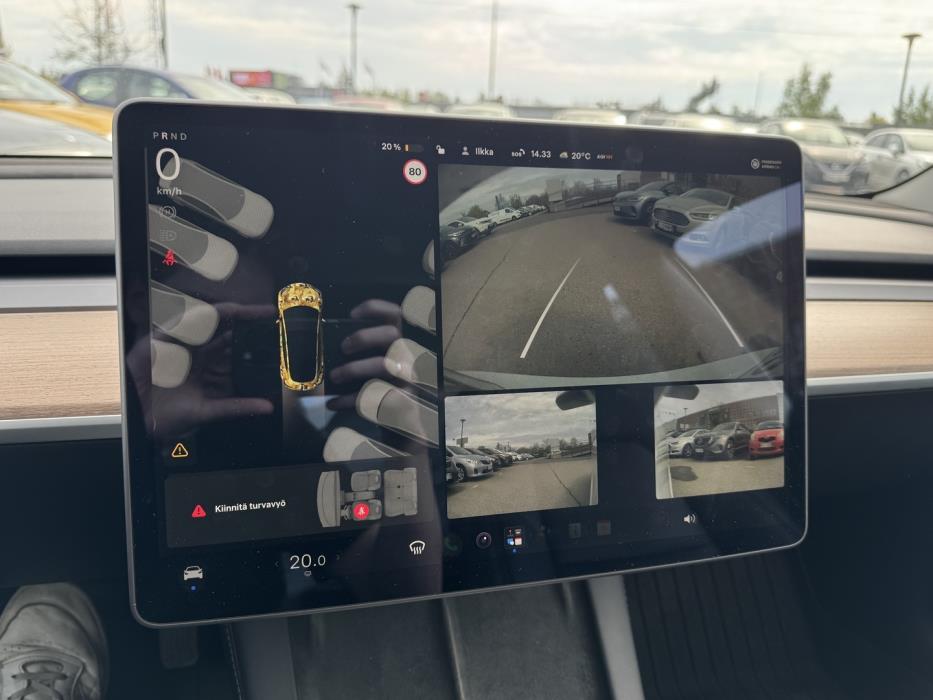 TESLA Model 3 2021