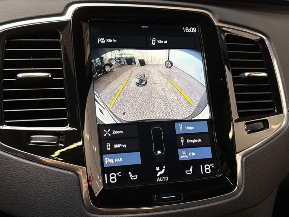 VOLVO XC90 2021